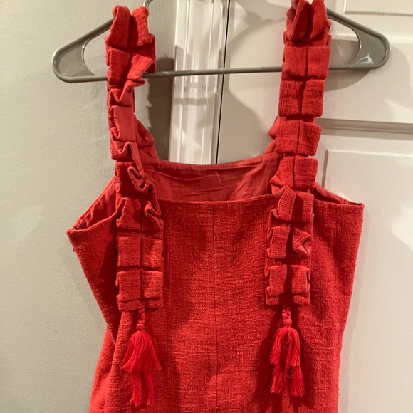 Red Sleeveless Ruffle Strap Top - Picture 2 of 3